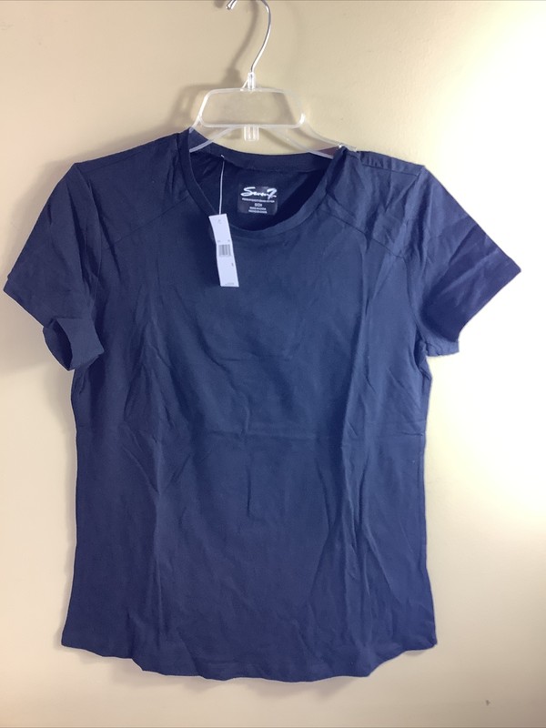 Seven 7 brand short sleeve Size S M.L Black