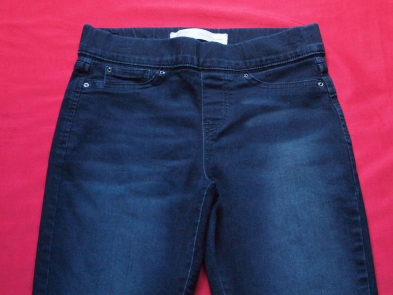 Signature LEVI STRAUSS Gold Jegging 6L Totally Shaping PULL-ON SKINNY Denim Jean