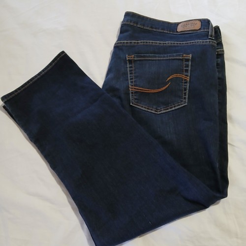 Signature Levi Strauss modern straight 22WS dark wash blue jeans