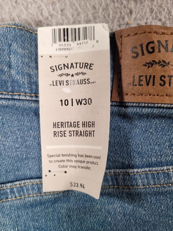 Signature Levi Women's Jeans Sz 10 W30 (30Wx27L) Heritage High Rise Straight New