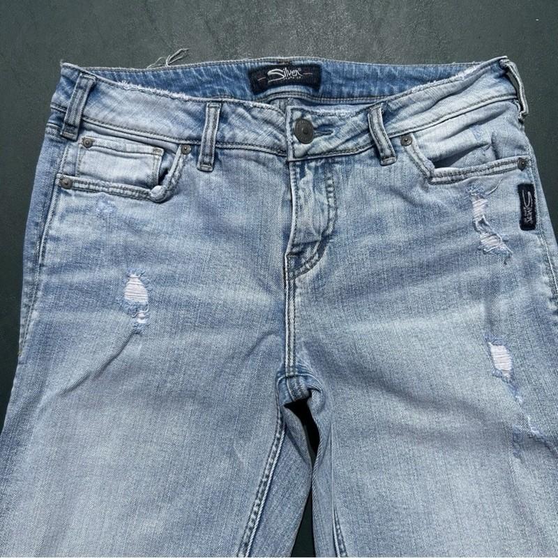 Silver Jeans Co Aiko Slim Crop W29 L25 Light Wash Distressed Raw Hem Women’s