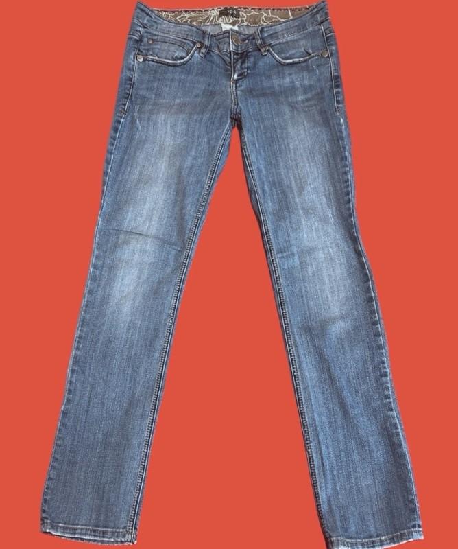 SILVER JEANS CO ~ SUKI Straight Leg Denim Blue Jeans Women’s Size 30