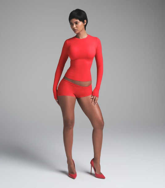 Skims Fits Everybody Long Sleeve T-Shirt Cherry Small