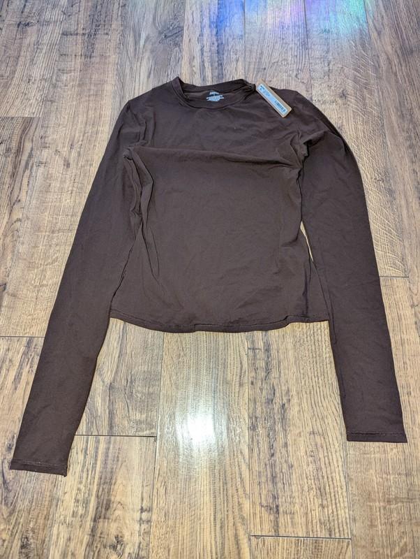 Skims Fits Everybody Long Sleeve T-shirt Size Small Cocoa AP-TSH-0650