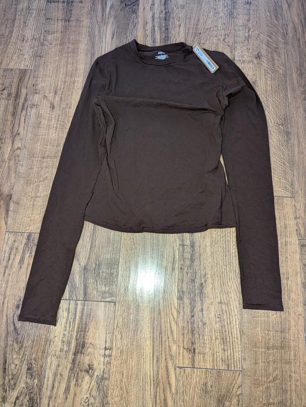 Skims Fits Everybody Long Sleeve T-shirt Size Small Cocoa AP-TSH-0650