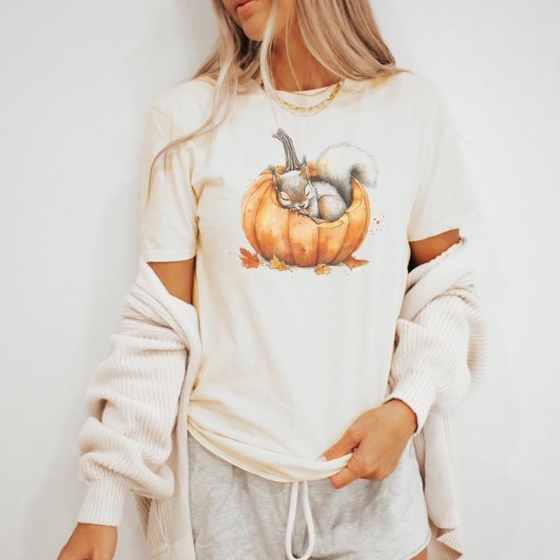 Sleeping Squirrel Pumpkin Shirt Fall Animal Graphic Tee Autumn Leaves Shirt