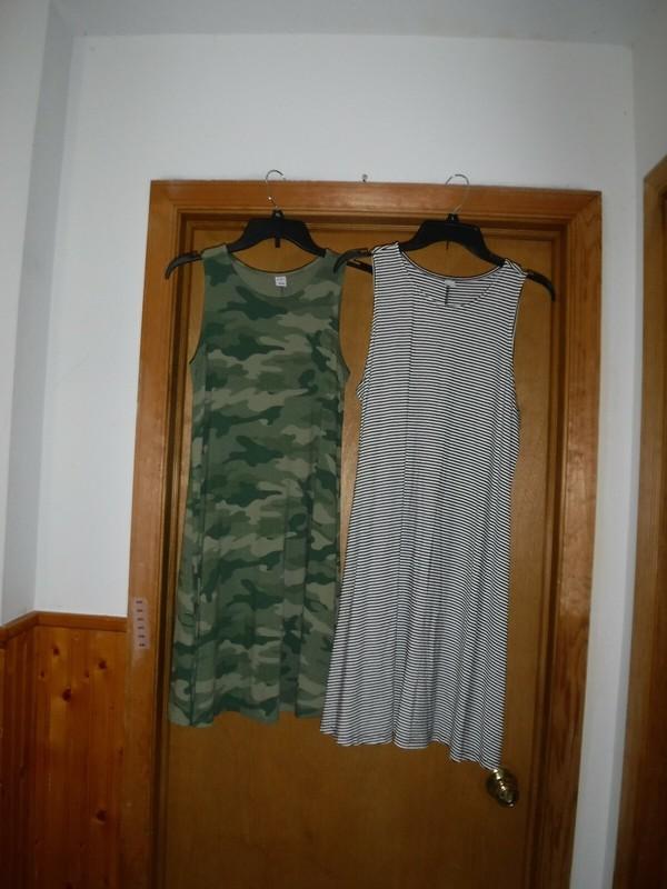 Sleeveless Dresses Old Navy Size LG SM Black Striped Camo Green 95% Rayon NWT
