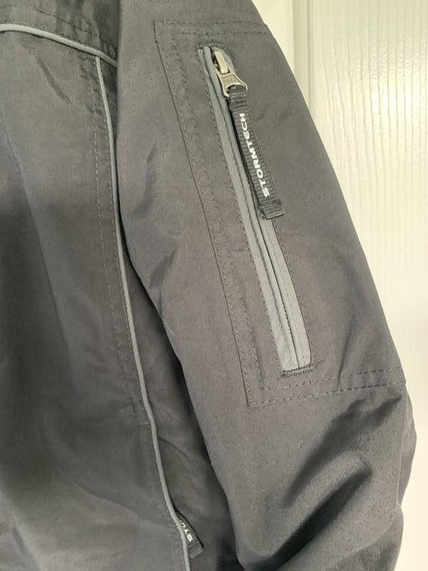 Stormtech Woman’s Black Weatherproof Outdoors Full Zip Jacket Size Large