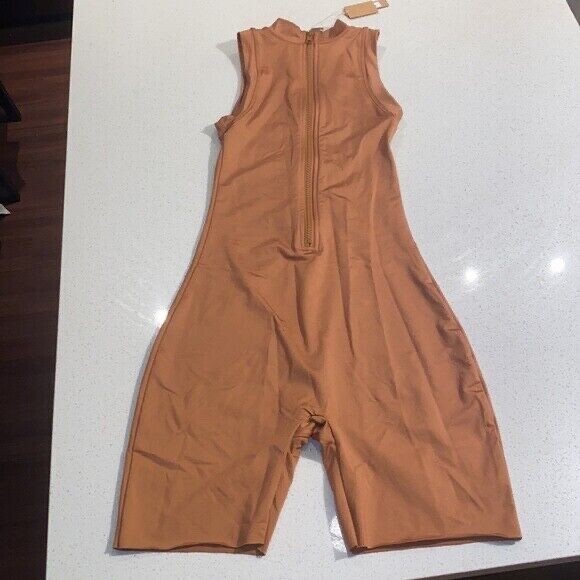 Sz 4X SKIMS SWIM Mock Neck Swim Cycle Body Short Suit Zip Almond SW-BSS-0023