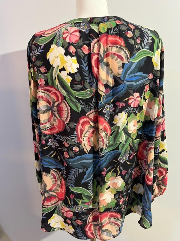 Tahari Women 1X Top Shirt Blouse Black Floral Multi New NWT