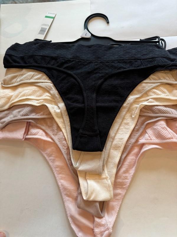 TAHARI Women's 5 Pack Thong Comfy Seamless Underwear WE9542 MSRP $52 NEW W TAGS