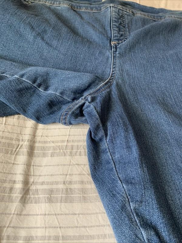 TERRA & SKY 4X (28w-30w) Blue Denim Jean Capris POCKETS