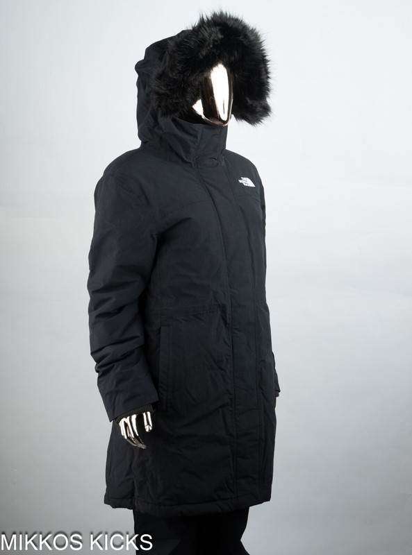 The North Face Arctic Women's Parka - Black NF0A4R2V