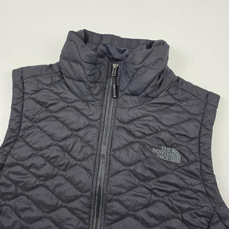 The North Face Vest Womens Medium Black ThermoBall Eco Quilted Insulated Puffer