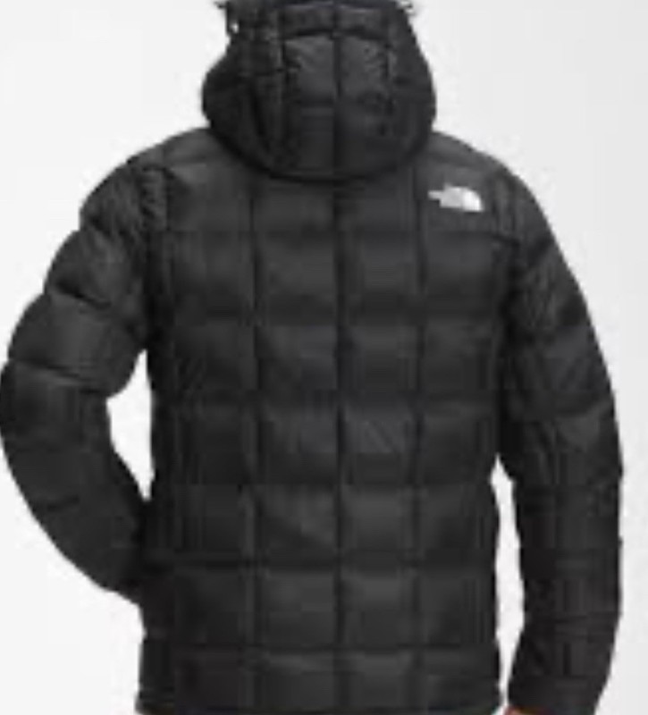 The North Face Women's Super ThermoBall Hoodie In Black BWNT Hard To Find Medium