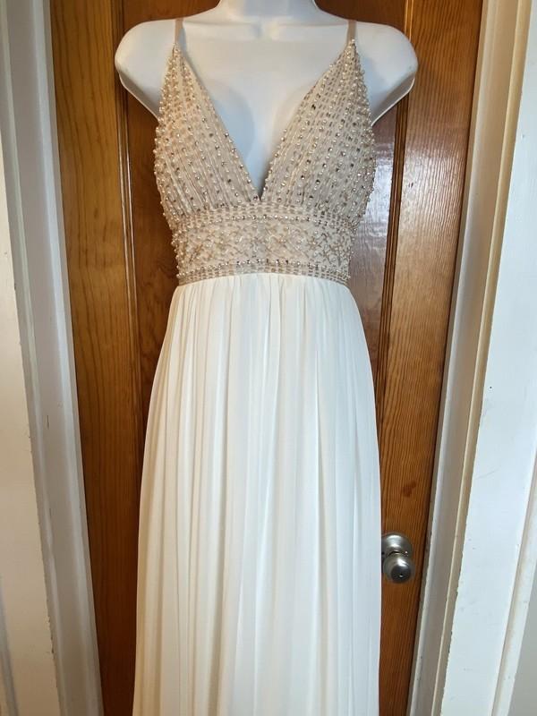 TLC Say Yes To The Prom Embellished Tulle-Underlay Gown Sz. 13