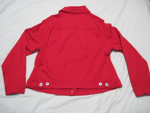 Torrid Denim Trucker Jacket Womens Sz 1 (14-16) Ruby Red Flap Pocket Button Jean