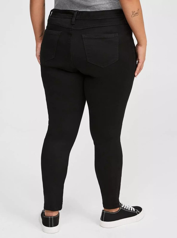 Torrid Luxe Skinny Sateen Stretch Mid Rise Jean Black 16R #41489
