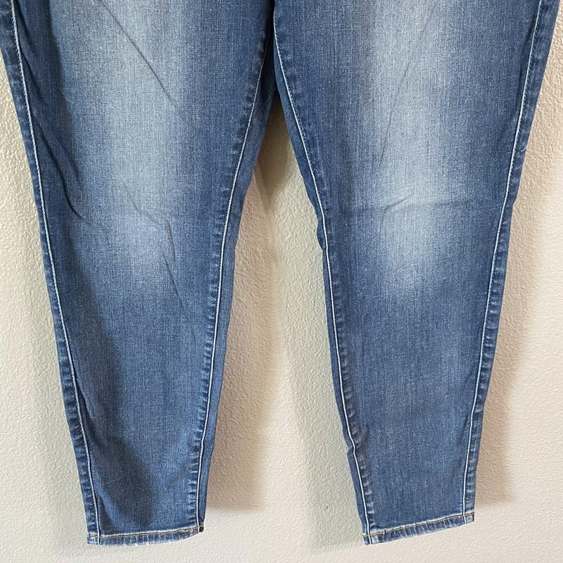 Torrid Super Soft Bombshell Skinny Hi Rise Jeans Size 20 S