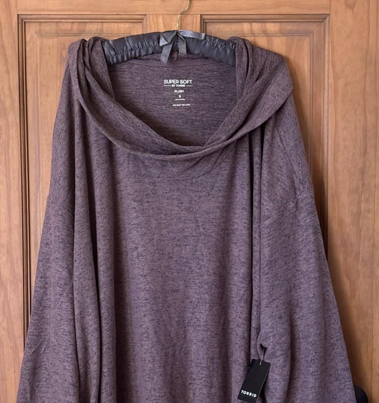 TORRID SWEATER LONG SLEEVE TUNIC SUPER SOFT PLUSH SWEATSHIRT 6 6X 6XL 30 NEW