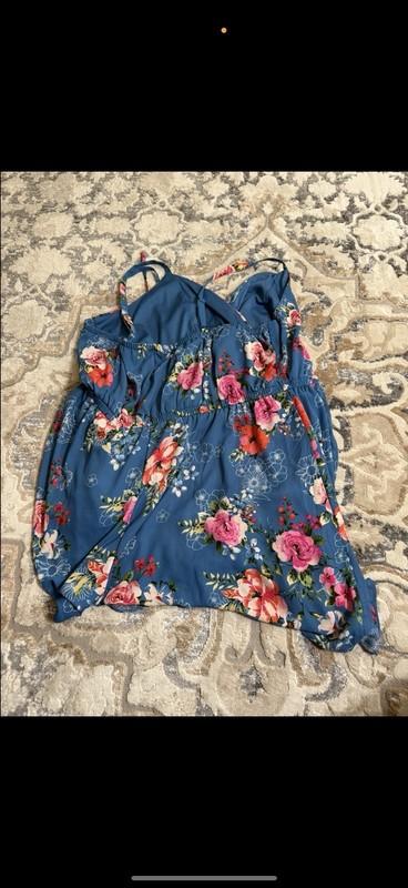Torrid Women's Multicolor Flower Romper Size 2 Flowers