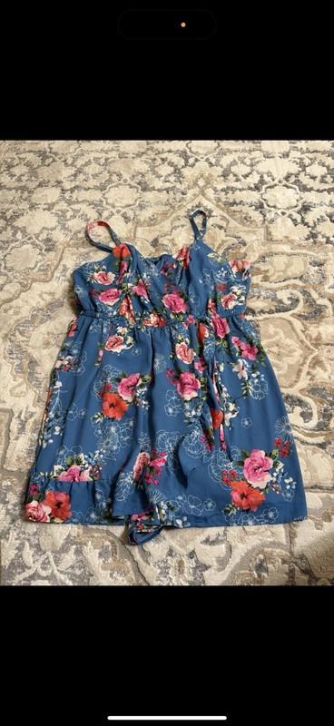 Torrid Women's Multicolor flower Romper Size 2 Flowers