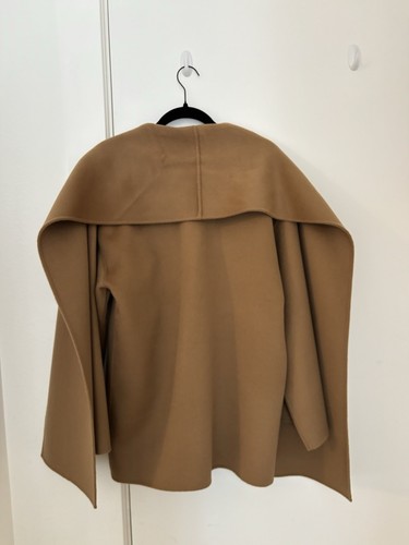 Toteme Scarf Jacket In Camel Size 34 EUC Retail $1130