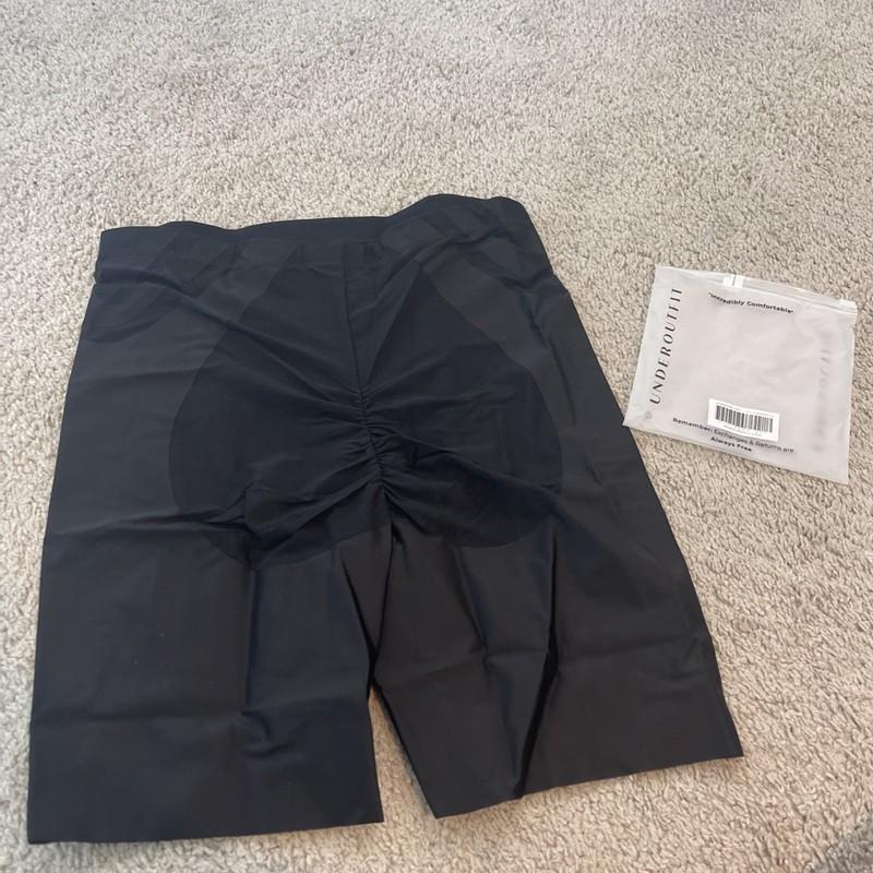 Underoutfit Comfort Shaping LIFT Black Short NWT RTL $69