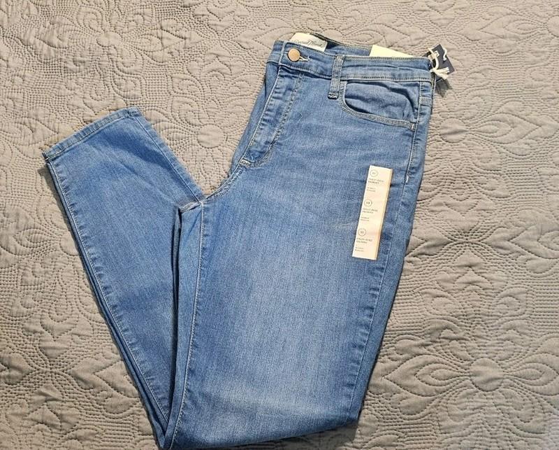 Universal Thread Size 10/30R High-Rise Skinny Stretch Blue Jeans