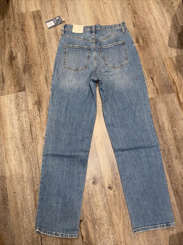 Universal Thread Vintage Straight Jeans Medium Wash Size 0