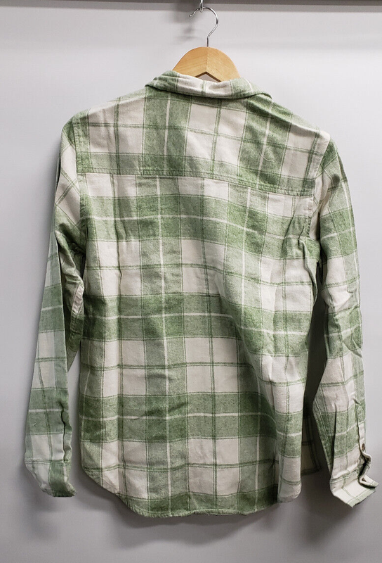 Universal Thread Womens Button Down Flannel Light Green Relaxed Fit Size 4X NWT