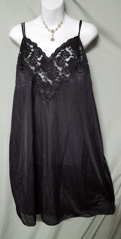 VENTURA Black Nightgown Sexy Short W/Lace Plus Size 3X 54" Bust