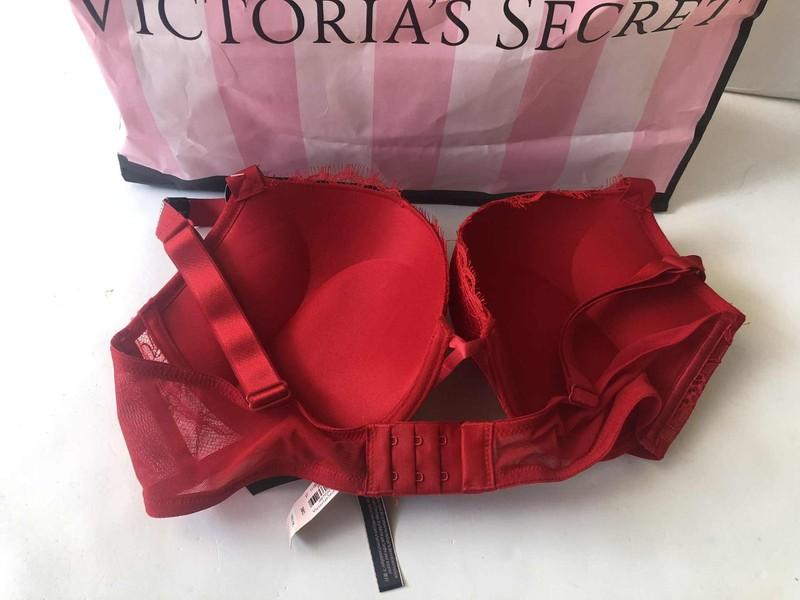 Victoria's Secret Bombshell Shine Strap Push-up Bra Lipstick Red Lace NWT