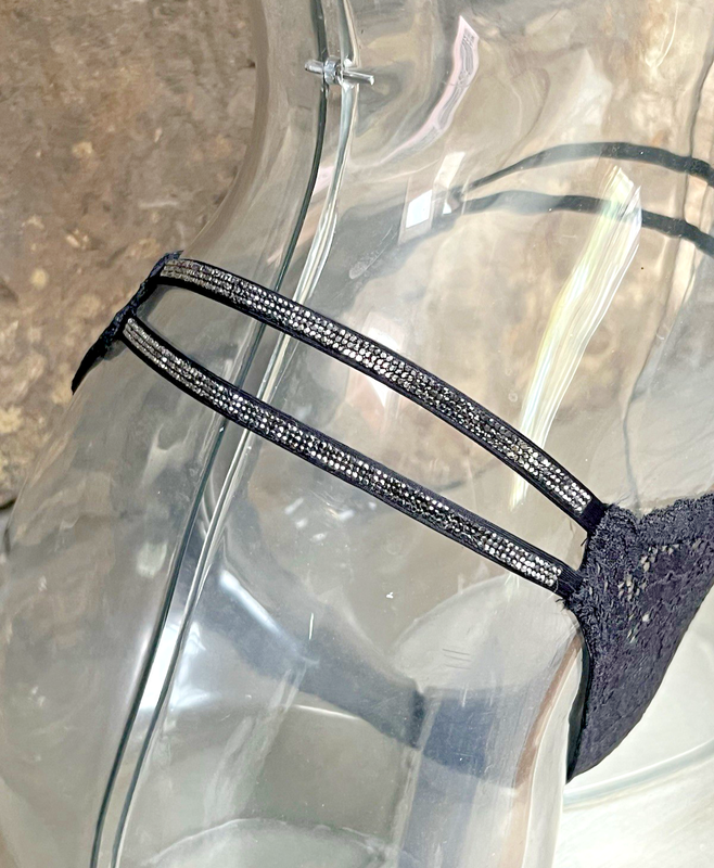 Victoria's Secret DREAM ANGELS Double Shine Strap Lace BRAZILIAN Panty M NWT$24