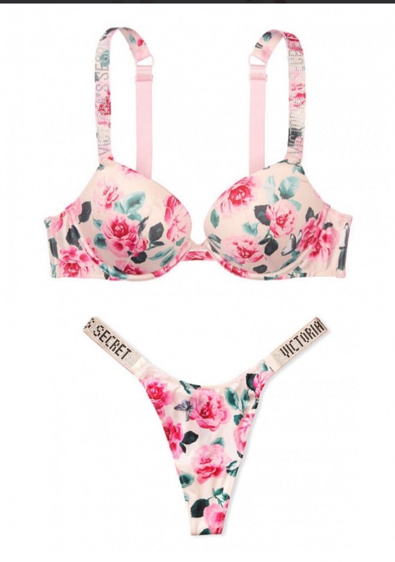 Victoria Shine Set. Different Sizes And Shades