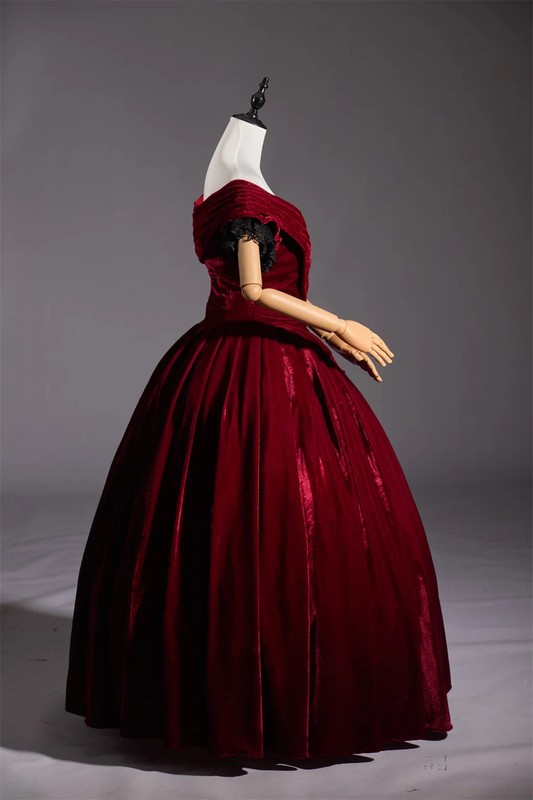 Victorian Red Velvet Dress Gothic Civil War Southern Belle Ball Bridal Gowns