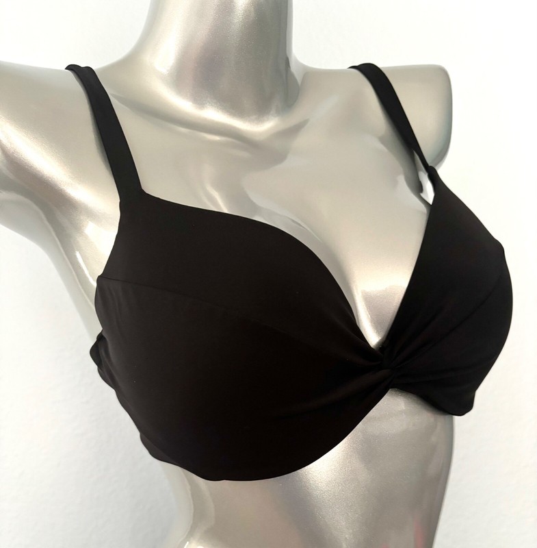 Victorias Secret Nwt Solid Black Twist Swim Bikini Top