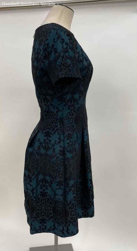 Vince Camuto Women's Blue & Black Dress - Size 4