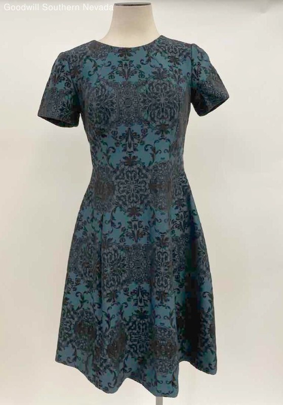 Vince Camuto Women's Blue & Black Dress - Size 4