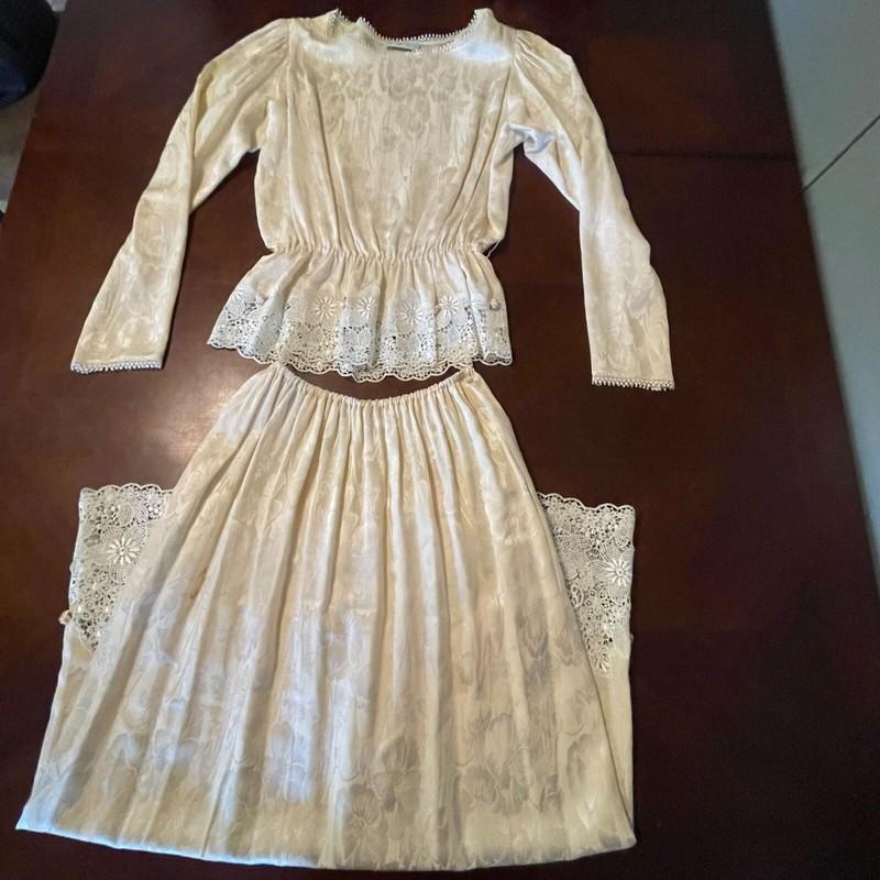 Vintage Carol peretz Cream Floral Two-Piece Silk Wool Peplum Top Skirt Lace Hem