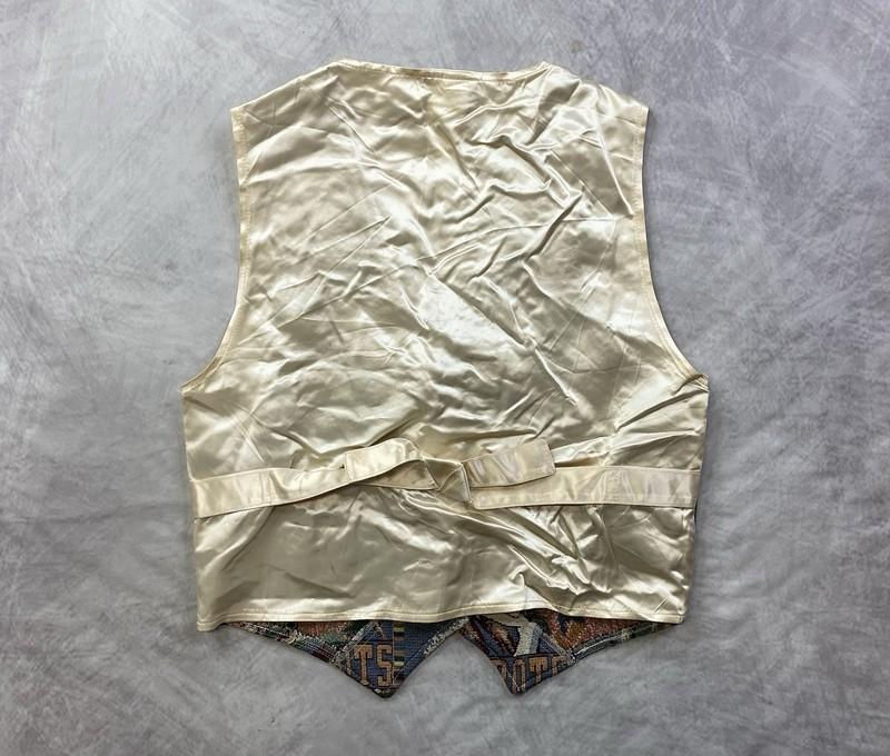 Vintage Jerry Leigh Womens Looney Tunes Tapestry Cartoon Vest Size Small Tweety