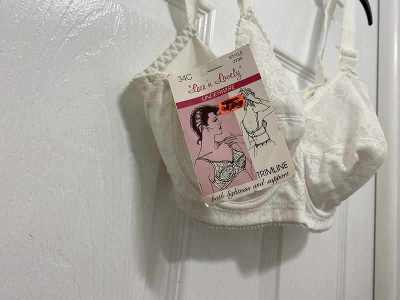 ✅Vintage ✅Trimline ✅Lace N Lovely ✅Underwire ✅White ✅Lace ✅Sheer ✅34C ✅70s ✅NEW