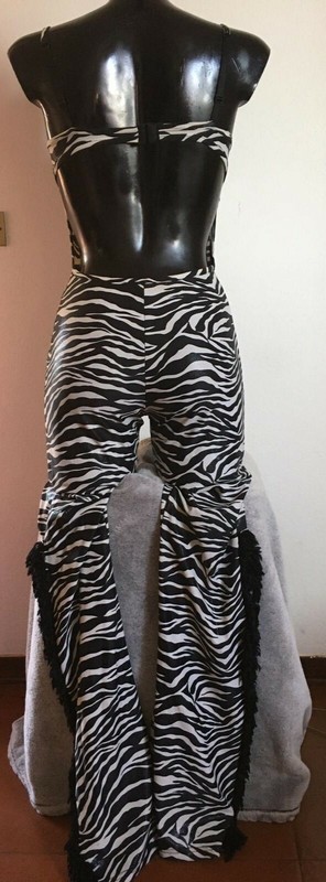 Vintage Women's Suit Size S Like New. Made In Italy.
