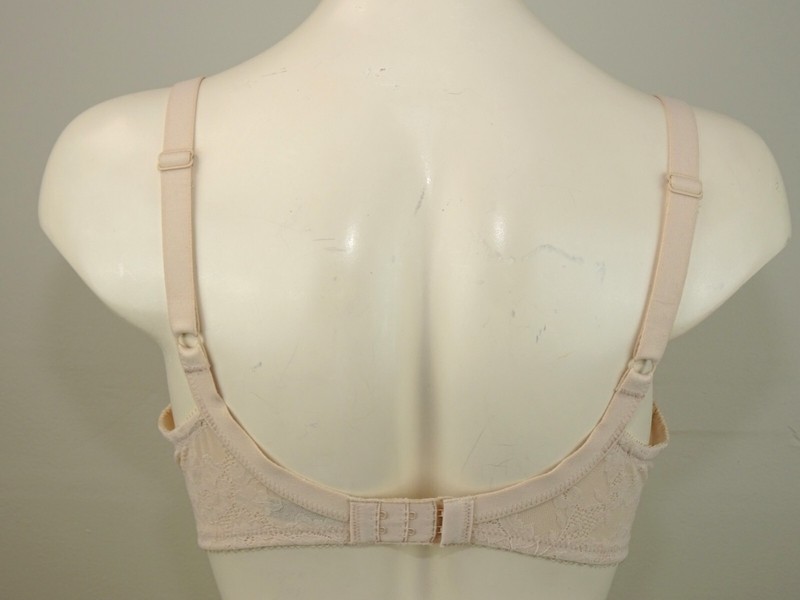 Wacoal 853201# Lace Finesse T-Shirt Lined Underwire Bra US Size 38 B