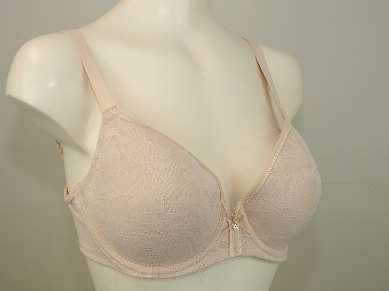 Wacoal 853201# Lace Finesse T-Shirt Lined Underwire Bra US Size 38 B
