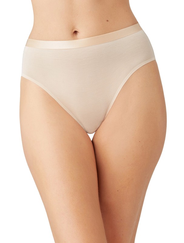 Wacoal W71376 Tailored Finish Hi-Cut