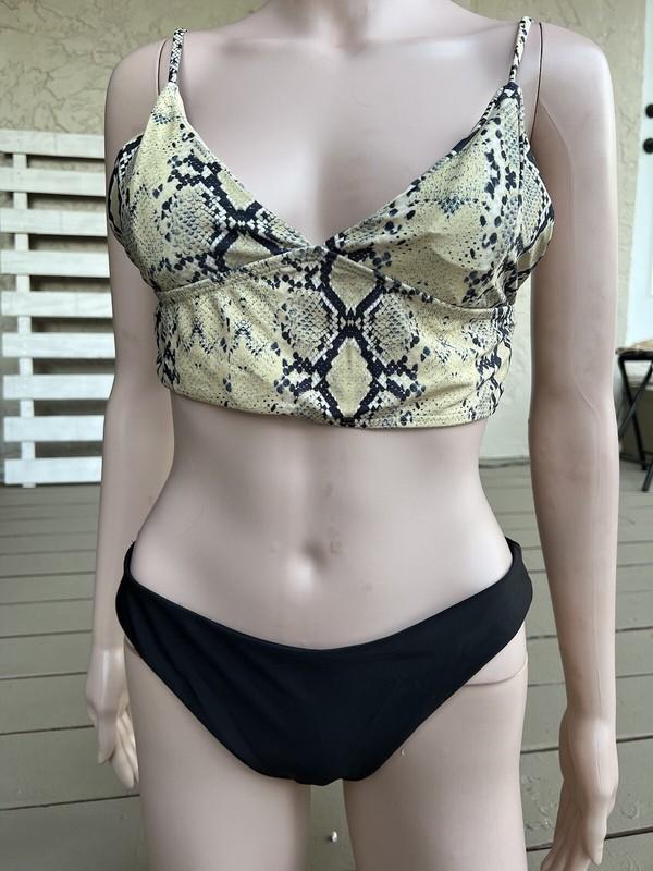 Woman's Top And Bottom Animal Print Black Zaful 2 Pc Size M/L