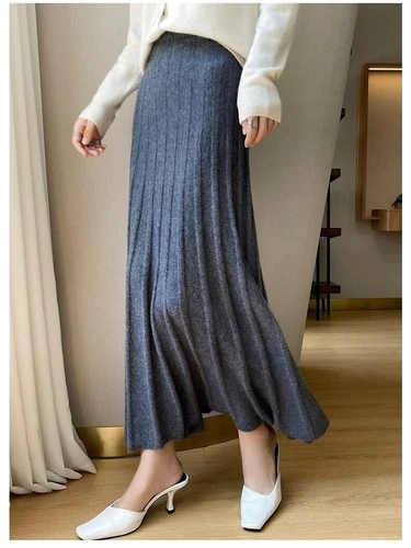 Women 100% Lamb Wool Long Skirt Knitted Wool Solid Color Pleated Fishtail Skirt