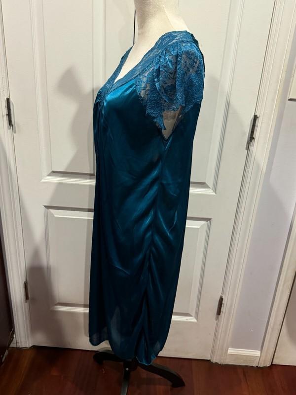 Women Blue Teal Silky Short Sleeve V Neck Lace Nightgown 2XL 40"Lx20"W