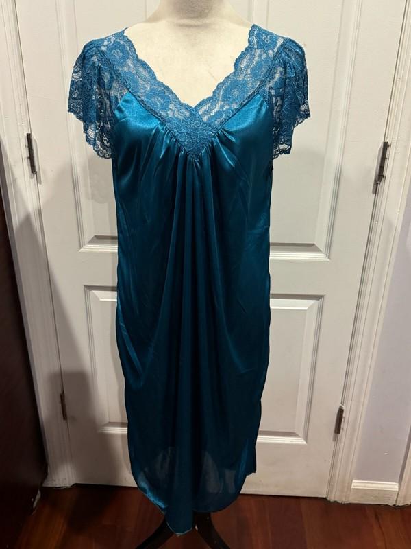 Women Blue Teal Silky Short Sleeve V Neck Lace Nightgown 2XL 40"Lx20"W